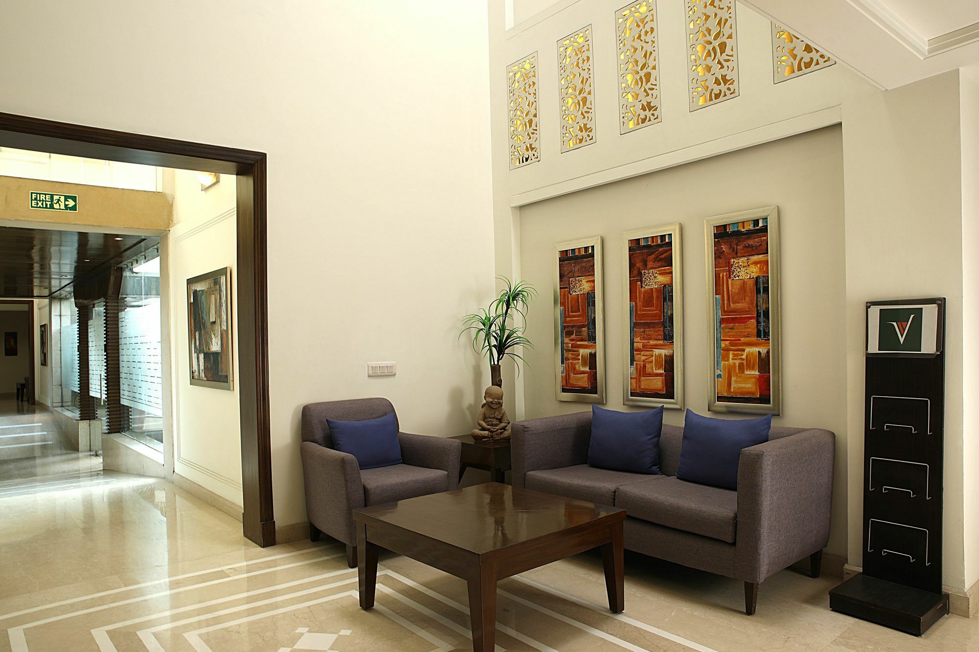 Inde Hotel Signature Tower グルガウン エクステリア 写真